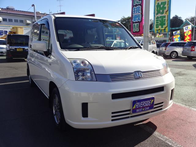 ホンダ　モビリオ（エルザ）