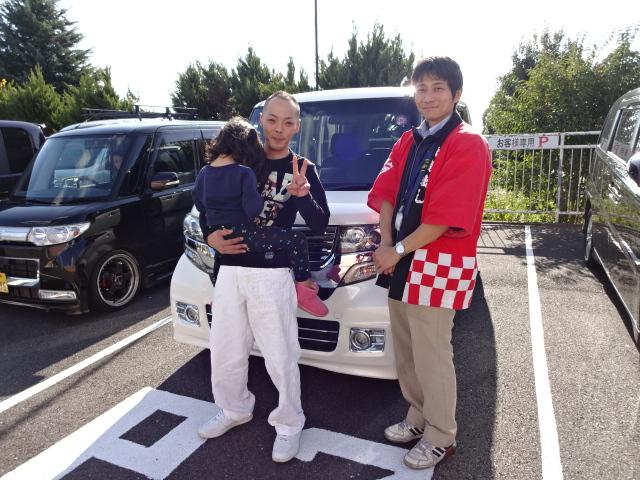 ホンダ　N-BOX（エルザ横浜店）