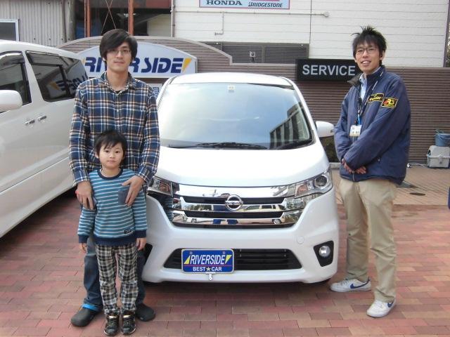 日産　デイズ（エルザ藤沢ショールーム）