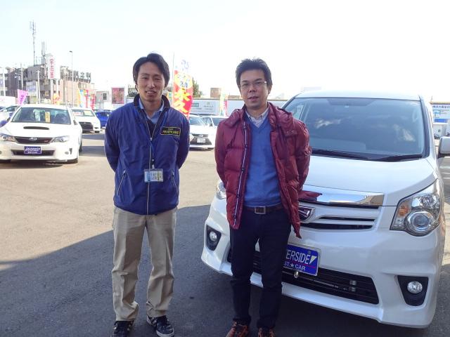 トヨタ　ノア（エルザ16号町田ショールーム）