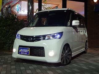 日産ルークス（本社ショールーム）