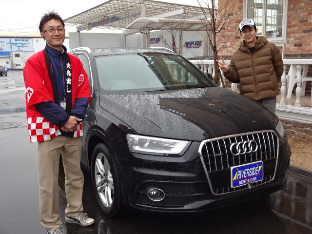 アウディ　Q3（エルザ16号町田ショールーム）