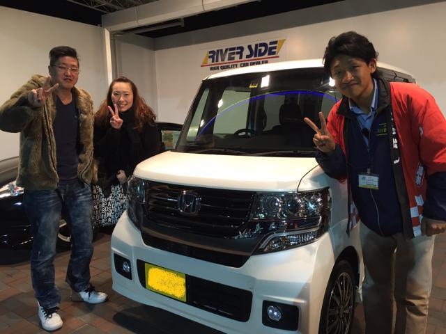 ホンダ NBOX（エルザ16号町田ショールーム）