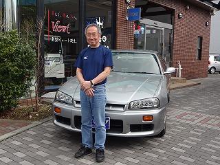日産スカイライン（本社ショールーム）