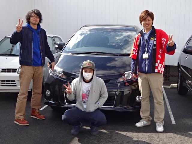 トヨタ　エスティマ（エルザ16号町田ショールーム）