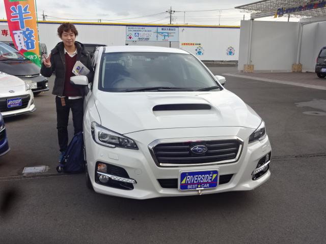 スバル　レヴォーグ（エルザ１６号町田ショールーム）