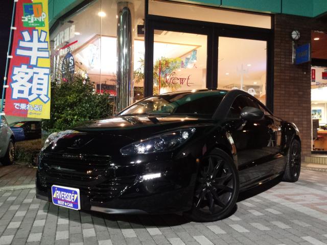 プジョーRCZ（本社ショールーム）