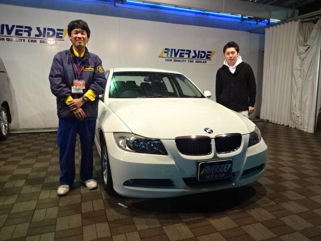 BMW 320i（エルザ246号店）