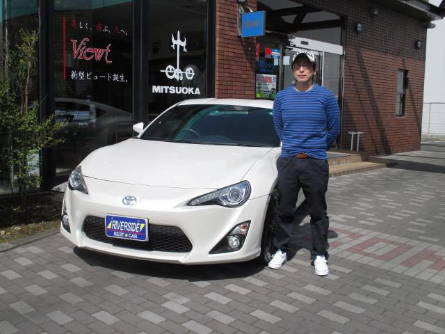 toyota 86（本社ショールーム）