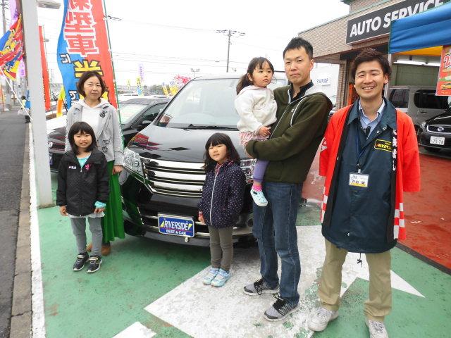 日産　セレナ（エルザ横浜店）