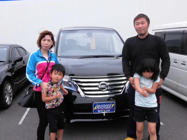 日産　セレナ（エルザ１６号町田ショールーム）