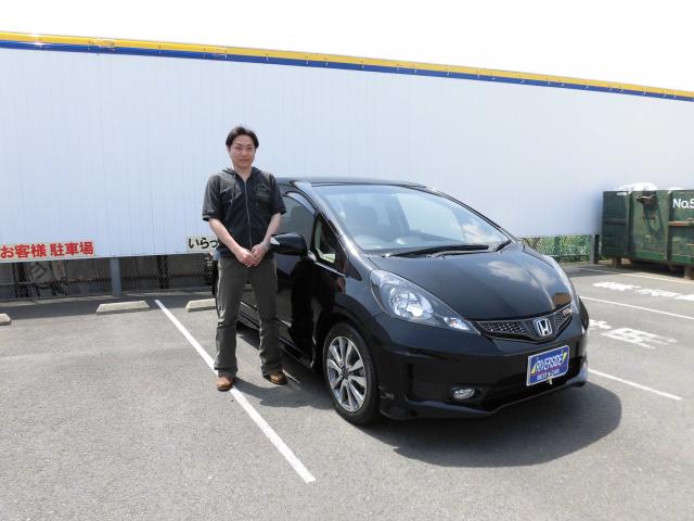 ホンダ　フィット（エルザ16号町田ショールーム）