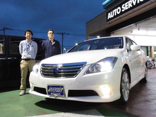 トヨタ　クラウン（エルザ横浜店）