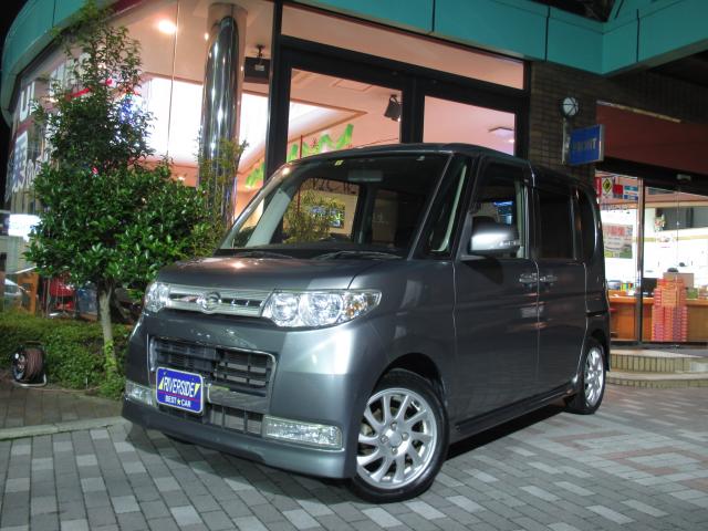 ダイハツ　タントカスタムＲＳ（本社ショールーム）