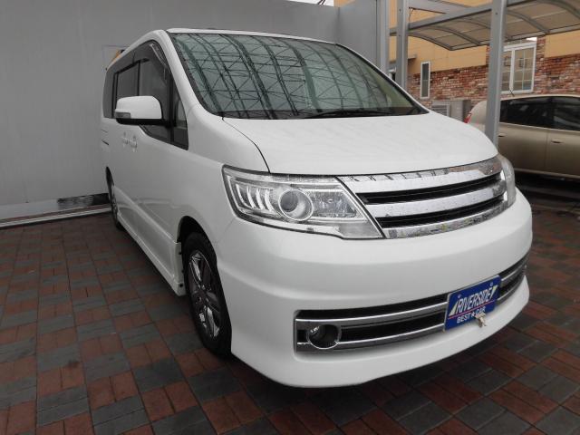日産　セレナ（エルザ１６号町田ショールーム）