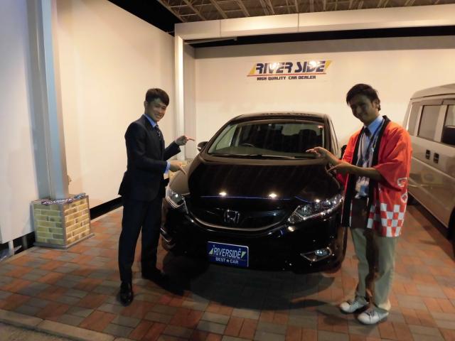 ホンダ　ジェイド（エルザ１６号町田ショールーム）