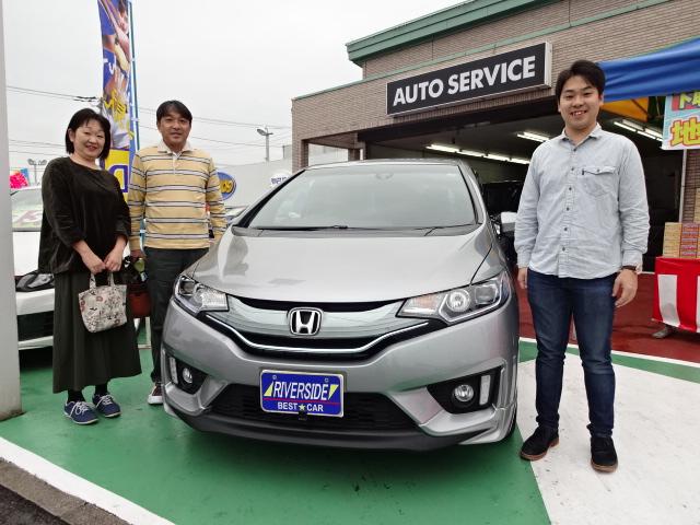 ホンダ　フィット（エルザ横浜店）