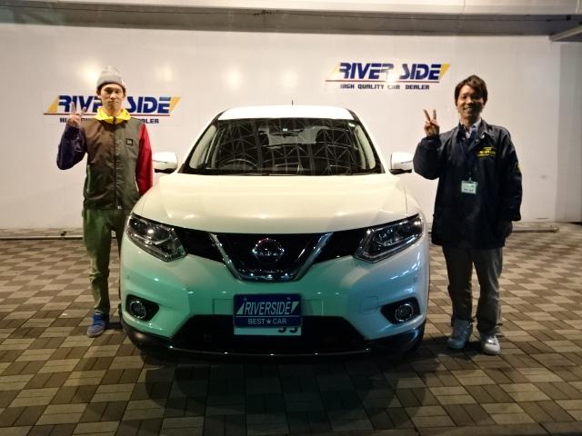 日産　エクストレイル（湘南スーパーエリア店）