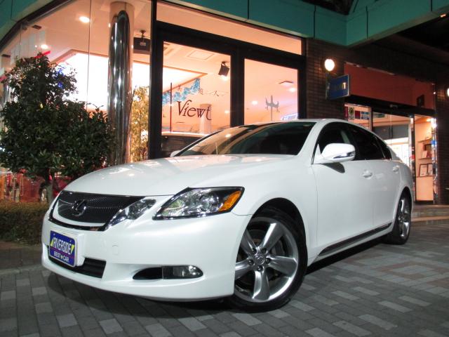 レクサス　ＧＳ350（本社ショールーム）
