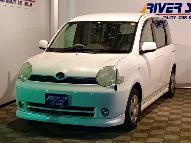 トヨタ　シエンタ（湘南スーパーエリア店）