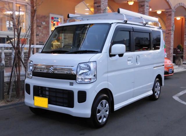 スズキ　エブリィワゴン（エルザ１６号町田ショールーム）