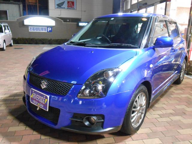 スズキ　スイフトスポーツ（エルザ湘南台ショールーム）