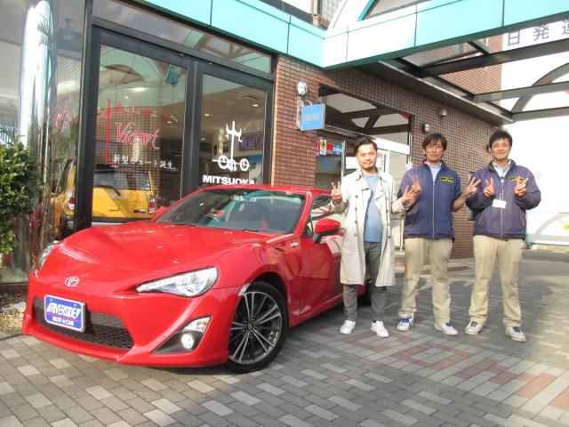 トヨタ　86（本社ショールーム）