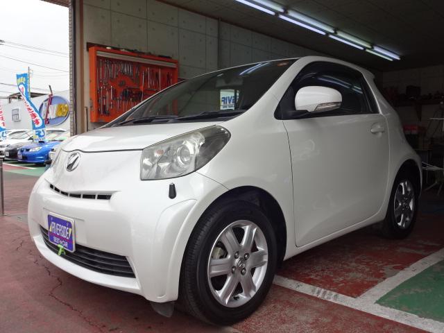 トヨタ　iＱ（エルザ横浜店）