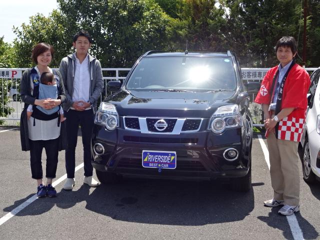 日産　エクストレイル（エルザ横浜店）