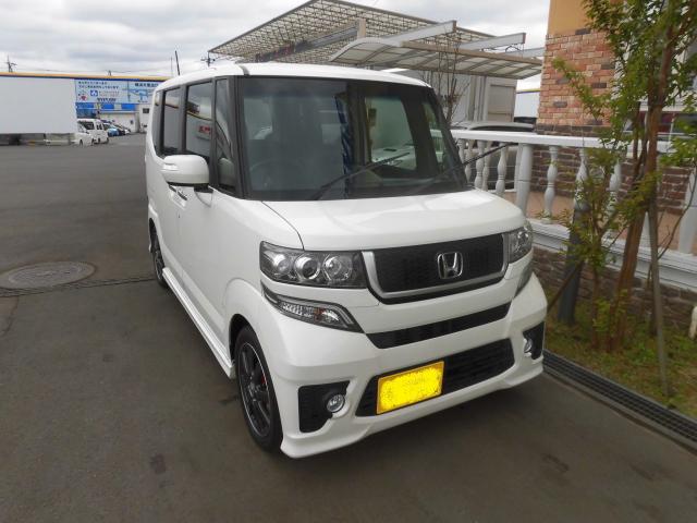 ホンダ　N-BOX（エルザ16号町田ショールーム）