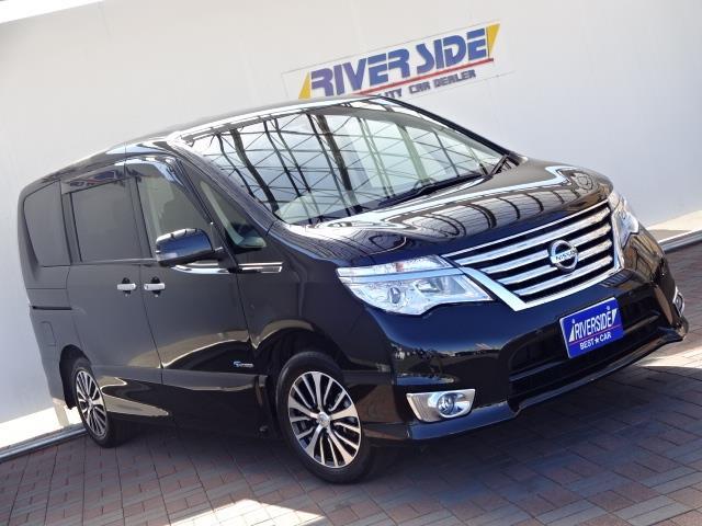 日産　セレナ（エルザ２４６号店）