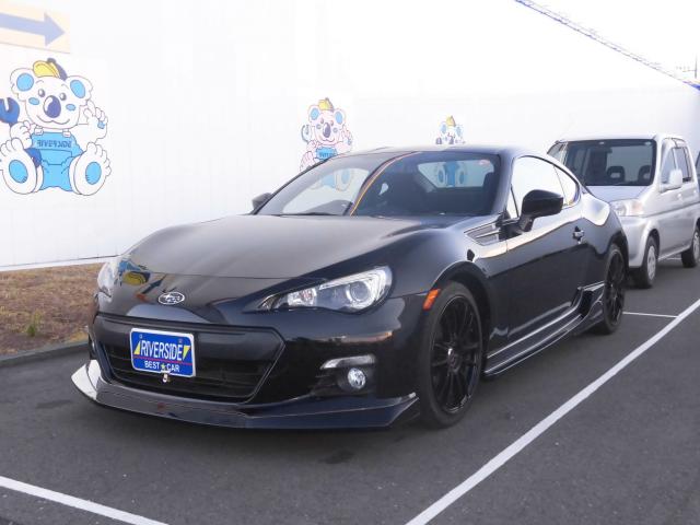 スバル　ＢＲＺ（エルザ16号町田ショールーム）