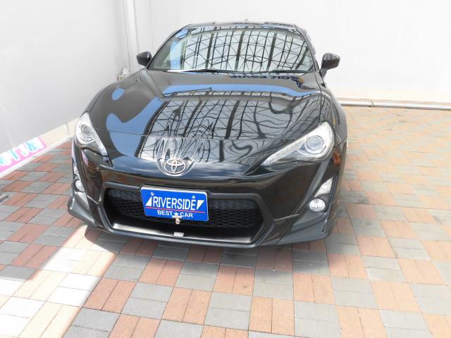 トヨタ　86（エルザ16号町田ショールーム）
