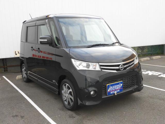 日産　ルークス（エルザ１６号町田ショールーム）