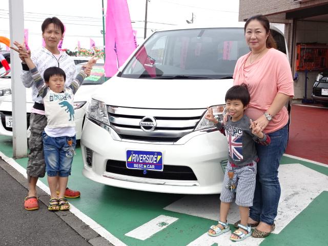 日産　セレナ（エルザ横浜店）