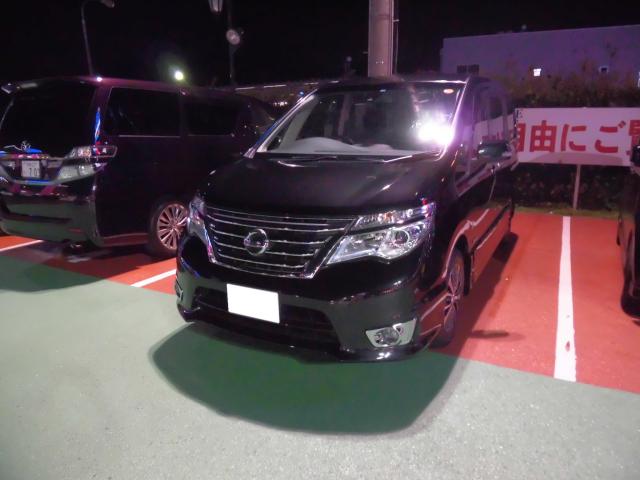 日産　セレナ（エルザ16号町田ショールーム）