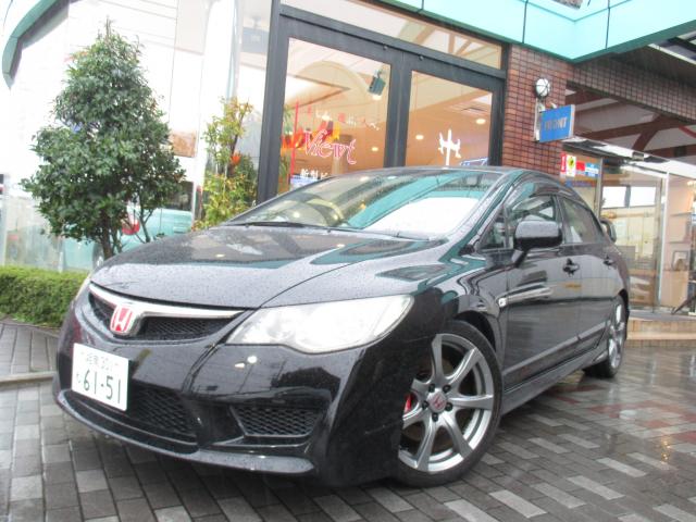 ホンダ　シビックタイプＲ（本社ショールーム）