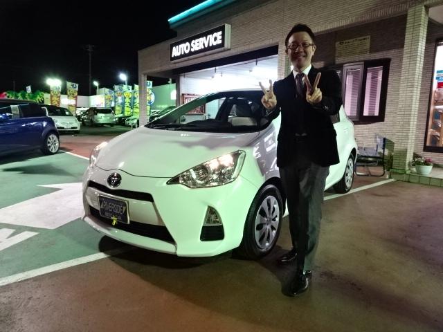 トヨタ　アクア（エルザ横浜店）