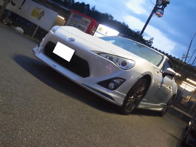 トヨタ　86（エルザ16号町田ショールーム）