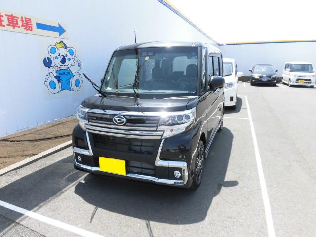 ダイハツ　タントカスタム（エルザ16号町田ショールーム）