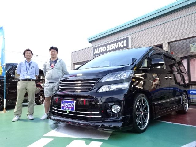 トヨタ　ヴェルファイア（エルザ横浜店）
