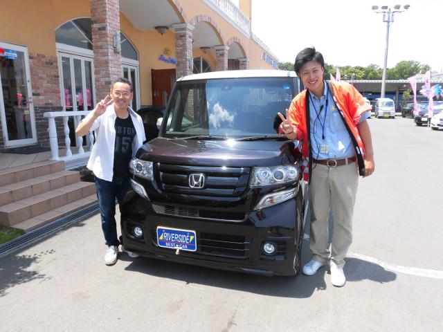 ホンダ　N BOX（エルザ16号町田ショールーム）