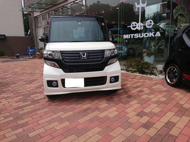 ホンダ　ＮＢＯＸ（湘南台ショール－ム）