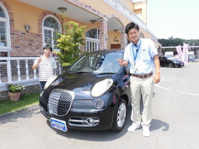 日産　マーチボレロ（エルザ16号町田ショールーム　）