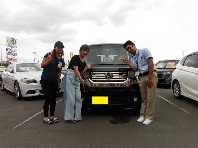 ホンダ　N-BOX＋（エルザ16号町田ショールーム）