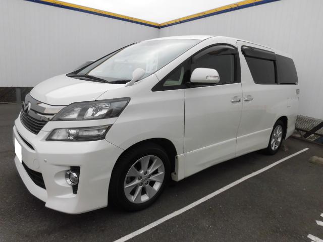 トヨタ　ヴェルファイア（エルザ16号町田ショールーム）