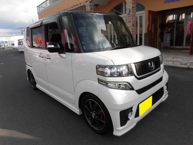 ホンダ　N-BOX（エルザ16号町田ショールーム）