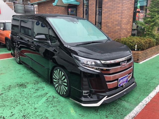 トヨタ　ノア（エルザ２４６号店）