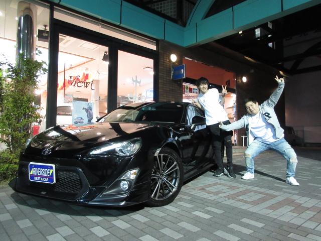 トヨタ　８６（本社ショールーム）