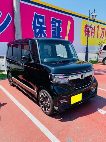 ホンダ　N-BOX（エルザ16号町田ショールーム）